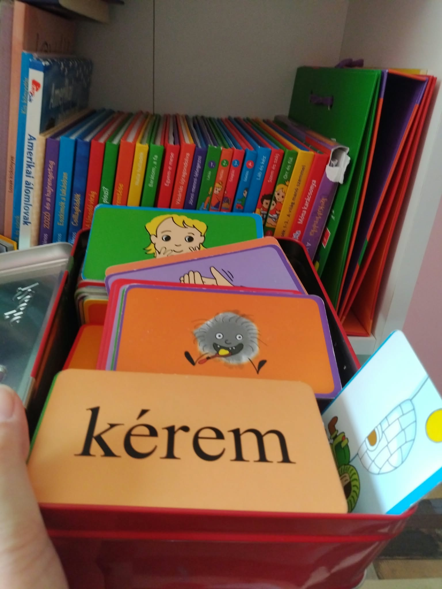 Szókimondóka kellékek_-Interjú Molnár Rákával